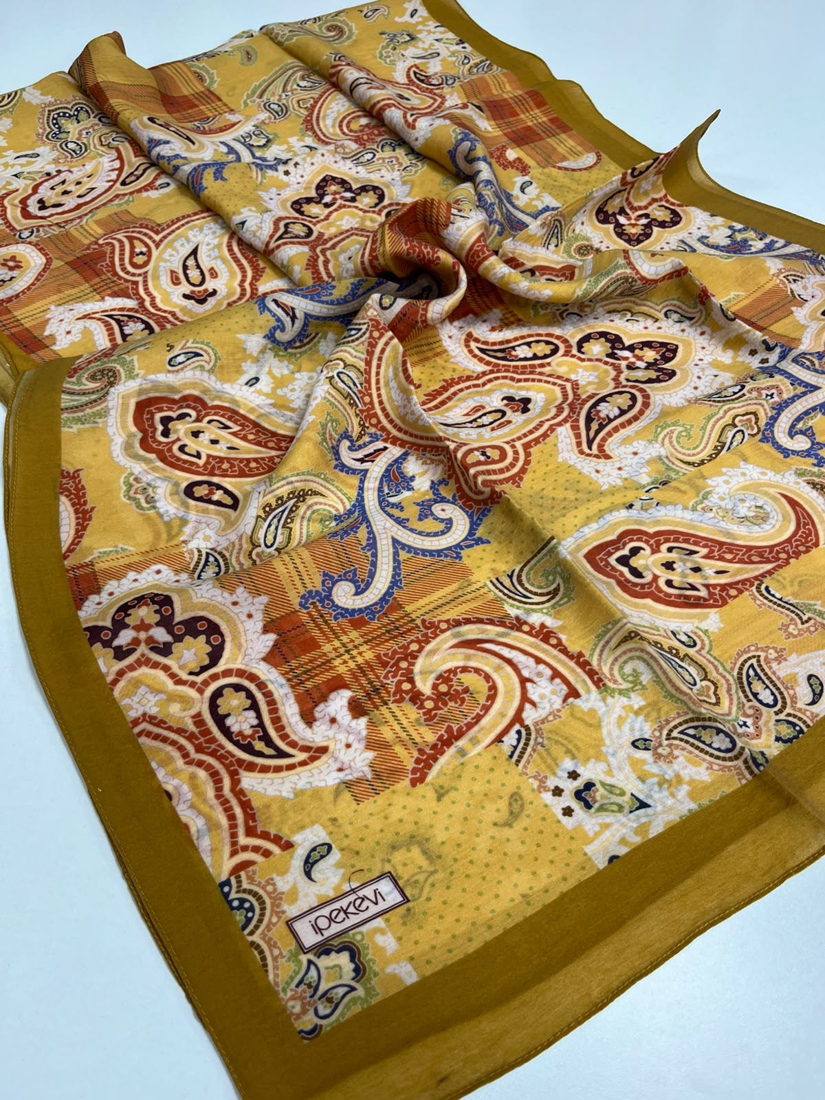 DRN İPK 234 GOLD PATCHWORK DESENLİ TENCEL ŞAL